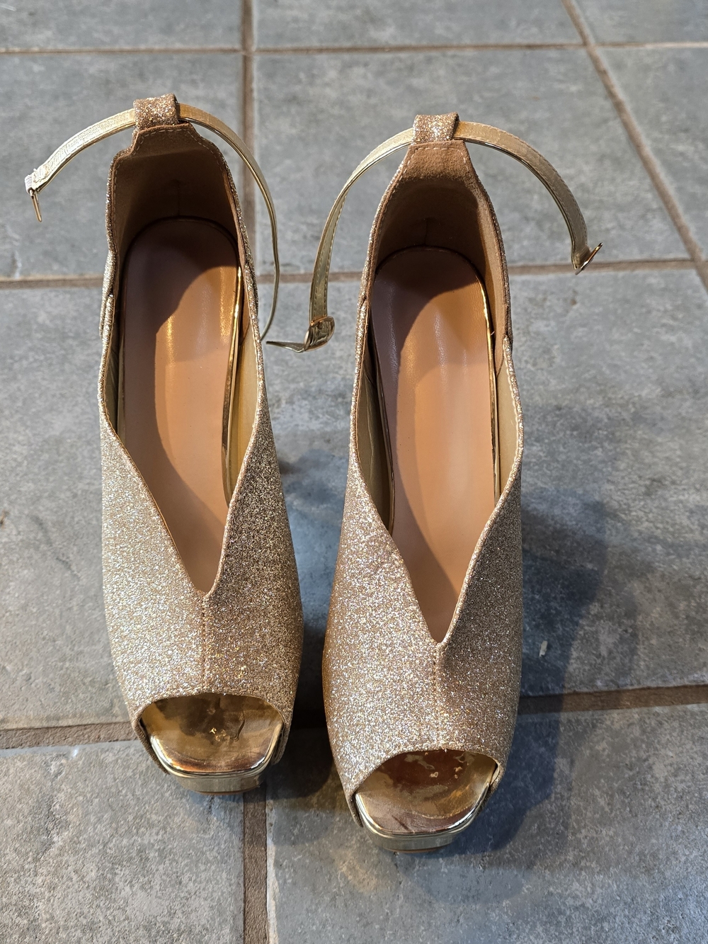 Source Unknown Gold Glitter Peep-Toe Ankle Strap Heels
